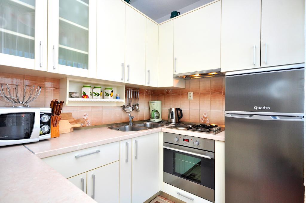 Apartments Sakal 트로기르 객실 사진